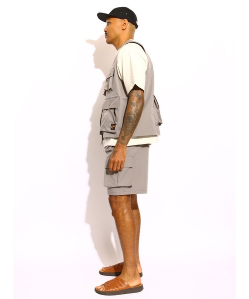 ROTAR（ローター）の「2way Stretch Easy Cargo Shorts（カーゴパンツ・メンズ・ブラック/グレー・MEDIUM/LARGE/X-LARGE）」の6枚目の写真