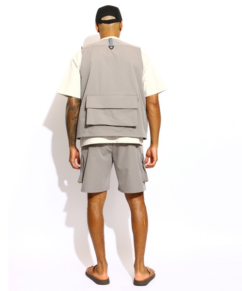 ROTAR（ローター）の「2way Stretch Easy Cargo Shorts（カーゴパンツ・メンズ・ブラック/グレー・MEDIUM/LARGE/X-LARGE）」の7枚目の写真