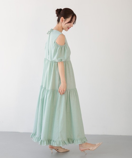 Fit more(フィットモア)の「ギンガムオープンショルダーワンピース(ワンピース・レディース・グリーン/ブルー/ブラック・SHORT/LONG)」の8枚目の写真