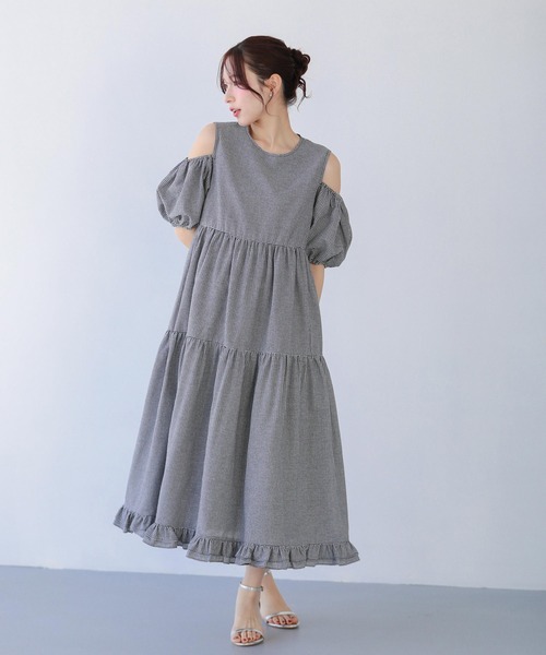 Fit more(フィットモア)の「ギンガムオープンショルダーワンピース(ワンピース・レディース・グリーン/ブルー/ブラック・SHORT/LONG)」の19枚目の写真
