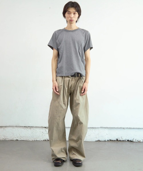 NVRFRGT（ネヴァーフォーゲット）の「【NVRFRGT】PANELLED HALF SLEEVE T-SHIRT（Tシャツ/カットソー・メンズ・ホワイト/ブラック/チャコールグレー・2/3）」の13枚目の写真