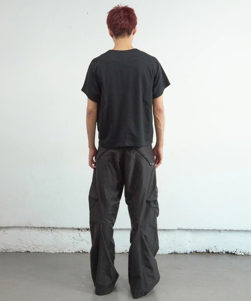NVRFRGT（ネヴァーフォーゲット）の「【NVRFRGT】PANELLED HALF SLEEVE T-SHIRT（Tシャツ/カットソー・メンズ・ホワイト/ブラック/チャコールグレー・2/3）」の18枚目の写真