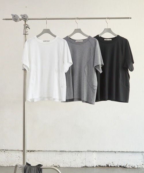 NVRFRGT（ネヴァーフォーゲット）の「【NVRFRGT】PANELLED HALF SLEEVE T-SHIRT（Tシャツ/カットソー・メンズ・ホワイト/ブラック/チャコールグレー・2/3）」の19枚目の写真