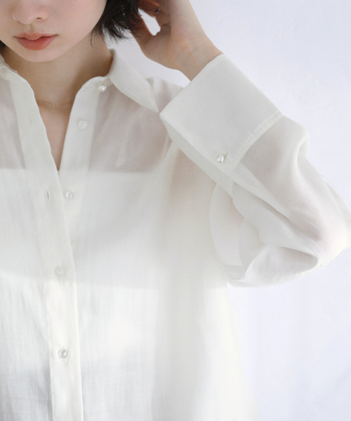 La TOTALITE（ラトータリテ）の「【洗える】レーストリミングシャツ（シャツ/ブラウス・レディース・ホワイト/ネイビー/ベージュ・FREE）」の15枚目の写真