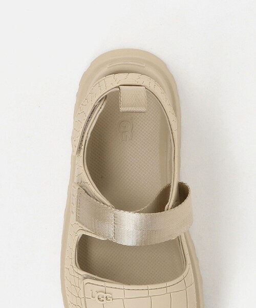 UGG(アグ)の「【国内EXCLUSIVE】<UGG>ゴールデングロウ エンボスド サンダル(サンダル・レディース・ベージュ・8/7/6/5)」の6枚目の写真