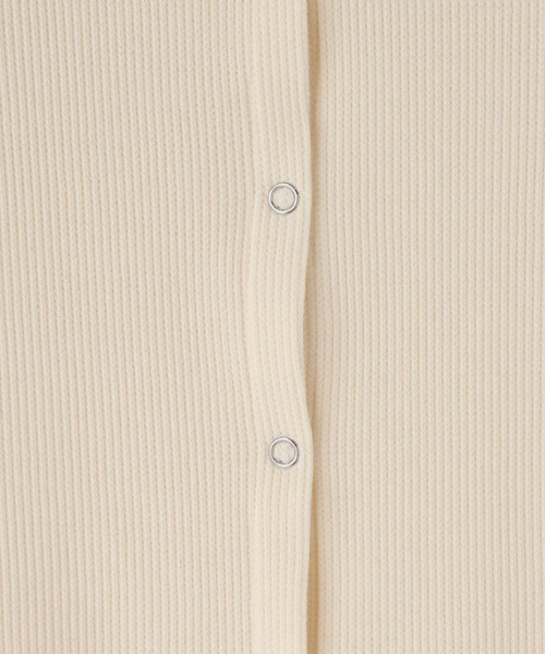 LOWRYS FARM（ローリーズファーム）の「ショルダーパフカーディガン５Ｓ 665444（Tシャツ/カットソー・レディース・ホワイト×ブラック/アイボリー/ブラック/レッド・FREE）」の9枚目の写真