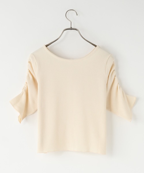 LOWRYS FARM（ローリーズファーム）の「ショルダーパフカーディガン５Ｓ 665444（Tシャツ/カットソー・レディース・ホワイト×ブラック/アイボリー/ブラック/レッド・FREE）」の5枚目の写真