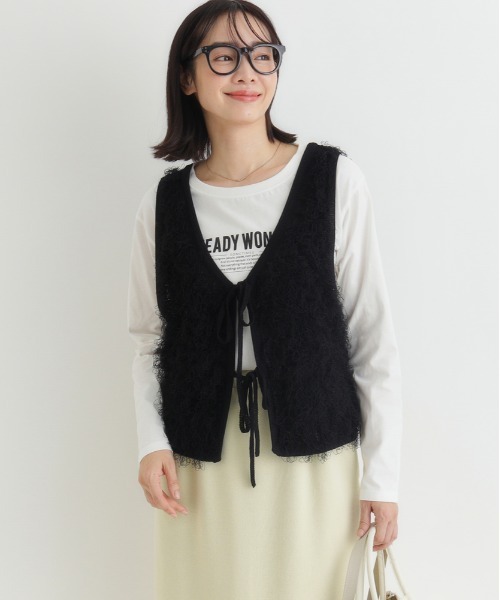 Right-on(ライトオン)の「【HONEYSUCKLE ROSE】2WAYフリンジベスト (ジレ / ビスチェ / ショート丈 / 重ね着 / リボン / シャギー)(ベスト・レディース・ブラック/ダークグレー/キナリ・M/L)」の2枚目の写真