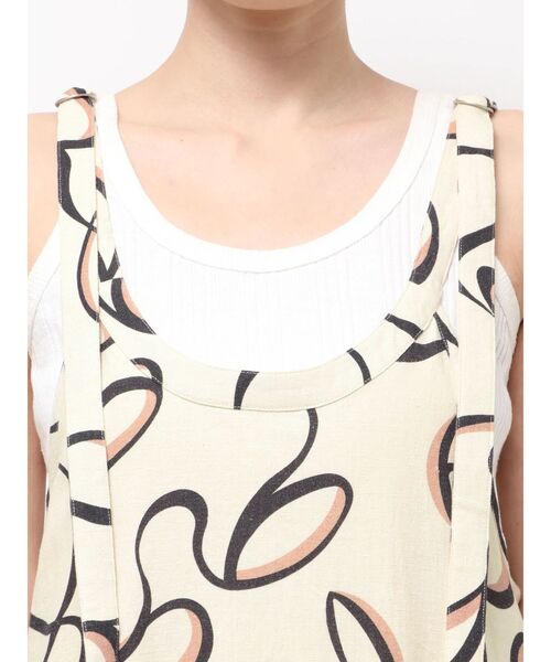 Ungrid(アングリッド)の「リネン混ショルダーデザインキャミワンピース(ワンピース・レディース・その他1/オレンジ/ブラック/アイボリー・FREE)」の10枚目の写真