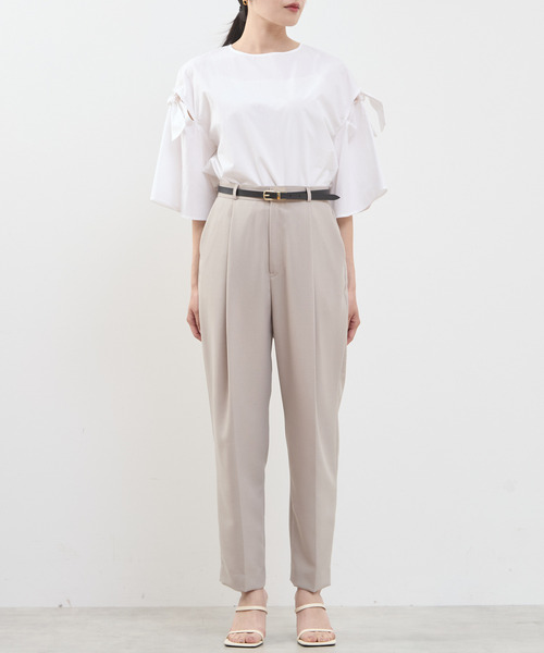 Tiara(ティアラ)の「ペグトップパンツ(その他パンツ・レディース・ブラック/ブラウン/グレイッシュベージュ・3/4/2)」の5枚目の写真
