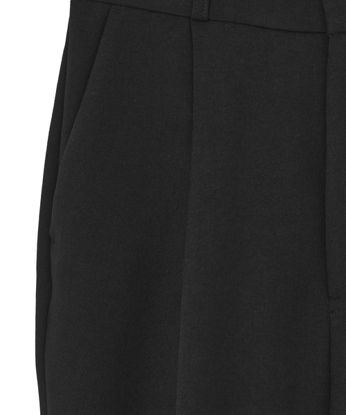 Tiara(ティアラ)の「ペグトップパンツ(その他パンツ・レディース・ブラック/ブラウン/グレイッシュベージュ・3/4/2)」の17枚目の写真