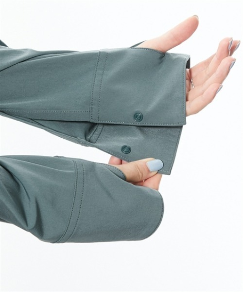 7days Life Styling(セブンデイズライフスタイリング)の「【接触冷感/UVカット/撥水】ストレッチバンドカラーギャザーシャツ(シャツ/ブラウス・レディース・グリーン系/ブラック・3L/LL/L/M)」の19枚目の写真