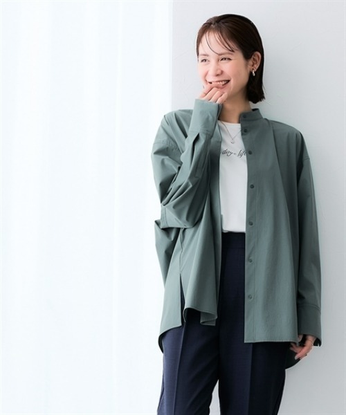 7days Life Styling(セブンデイズライフスタイリング)の「【接触冷感/UVカット/撥水】ストレッチバンドカラーギャザーシャツ(シャツ/ブラウス・レディース・グリーン系/ブラック・3L/LL/L/M)」の5枚目の写真