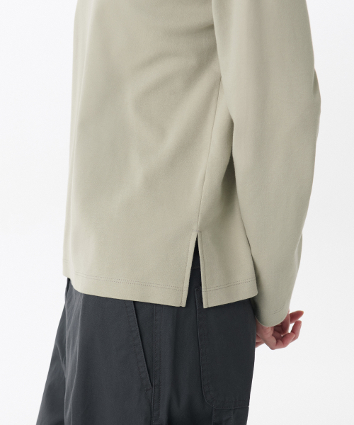 MUSINSA STANDARD WOMAN（ムシンサスタンダードウーマン）の「ウィメンズリラックスクルーネック長袖Tシャツ[セージ]（Tシャツ/カットソー・レディース・その他・MEDIUM/LARGE/X-SMALL/SMALL）」の4枚目の写真