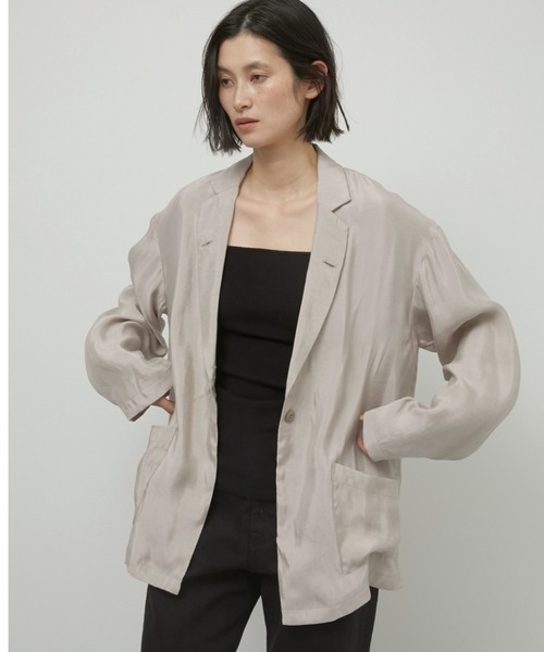 LA PEAU DE GEM（ラポドゥジェム）の「【LA PEAU DE GEM】2way drape jacket/2wayドレープジャケット（テーラードジャケット・レディース・ベージュ/ブラック・FREE）」の2枚目の写真