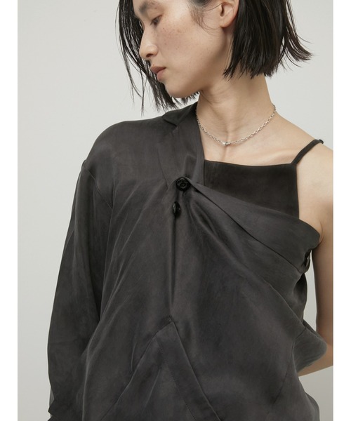 LA PEAU DE GEM（ラポドゥジェム）の「【LA PEAU DE GEM】2way drape jacket/2wayドレープジャケット（テーラードジャケット・レディース・ベージュ/ブラック・FREE）」の9枚目の写真
