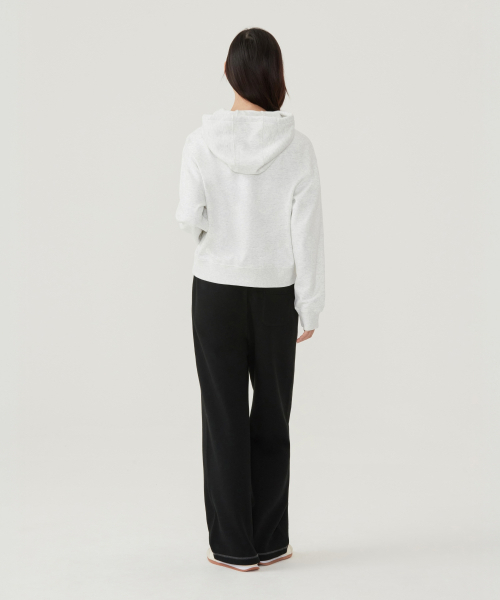 COVERNAT WOMAN（カバーナットウーマン）の「ウーマンCロゴフードパーカー レッド（パーカー・レディース・その他・WM/WS/LARGE）」の5枚目の写真