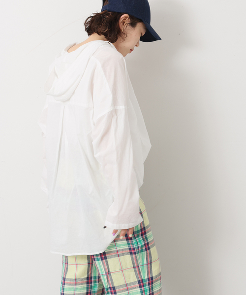 JOURNAL STANDARD LUXE(ジャーナルスタンダード ラックス)の「キャンブリック フードシャツ(シャツ/ブラウス・レディース・ブラック/ホワイト・FREE)」の14枚目の写真