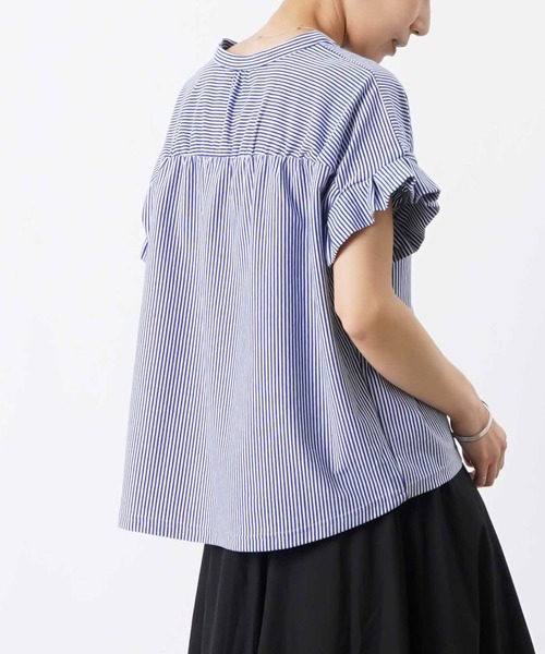LUCA/LADY LUCK LUCA(ルカ/レディラックルカ)の「LC/LLL セミシルケットシャーリング半袖スキッパープルオーバー(Tシャツ/カットソー・レディース・レッド/ブルー/ブラック・FREE)」の13枚目の写真