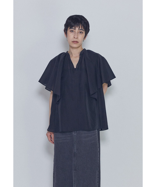 1er Arrondissement(プルミエアロンディスモン)の「シアーキュプラシルクラッフルブラウス(シャツ/ブラウス・レディース・ブラック系その他3/オフホワイト/グレー系その他5・38/36)」の5枚目の写真