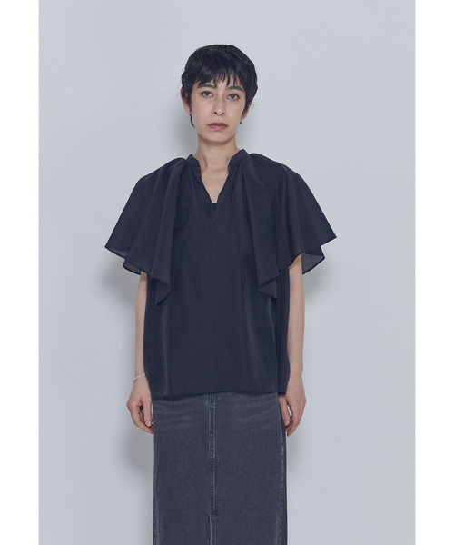 1er Arrondissement(プルミエアロンディスモン)の「シアーキュプラシルクラッフルブラウス(シャツ/ブラウス・レディース・ブラック系その他3/オフホワイト/グレー系その他5・38/36)」の6枚目の写真