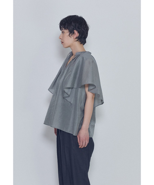 1er Arrondissement(プルミエアロンディスモン)の「シアーキュプラシルクラッフルブラウス(シャツ/ブラウス・レディース・ブラック系その他3/オフホワイト/グレー系その他5・38/36)」の14枚目の写真