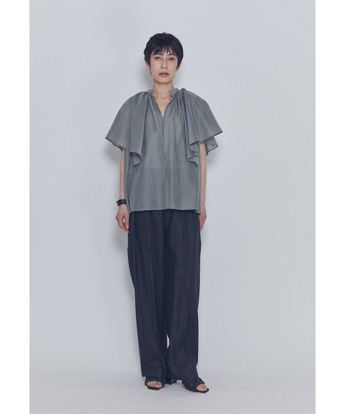 1er Arrondissement(プルミエアロンディスモン)の「シアーキュプラシルクラッフルブラウス(シャツ/ブラウス・レディース・ブラック系その他3/オフホワイト/グレー系その他5・38/36)」の15枚目の写真