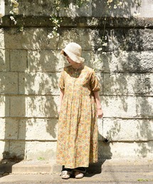 l'atelier du savon | ばらのプリント ギャザーワンピース(ワンピース)