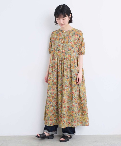 l'atelier du savon（アトリエドサボン）の「ばらのプリント ギャザーロングワンピース（ワンピース・レディース・オレンジ/グリーン・FREE）」の22枚目の写真