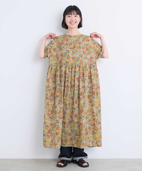 l'atelier du savon（アトリエドサボン）の「ばらのプリント ギャザーロングワンピース（ワンピース・レディース・オレンジ/グリーン・FREE）」の19枚目の写真