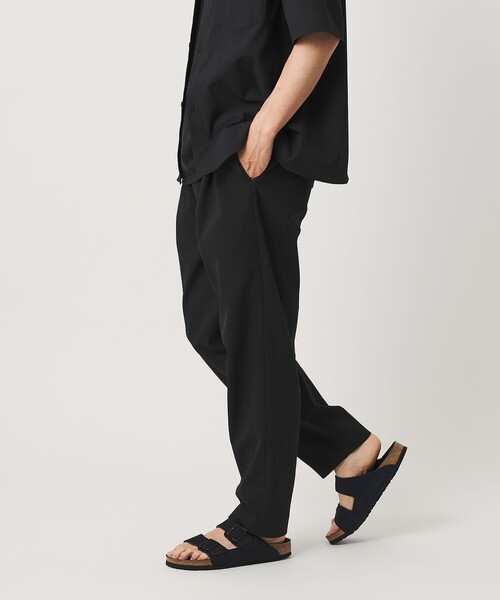 BEAUTY&YOUTH UNITED ARROWS（ビューティーアンドユースユナイテッドアローズ）の「KOMATSU PACK トロピカル 1P テーパード イージー パンツ NO.6 ストレッチ 吸水速乾 UVカット セットアップ対応（その他パンツ・メンズ・ダークグレー/ベージュ/ブラック・L/S/M/XL）」の5枚目の写真