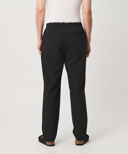 BEAUTY&YOUTH UNITED ARROWS（ビューティーアンドユースユナイテッドアローズ）の「KOMATSU PACK トロピカル 1P テーパード イージー パンツ NO.6 ストレッチ 吸水速乾 UVカット セットアップ対応（その他パンツ・メンズ・ダークグレー/ベージュ/ブラック・L/S/M/XL）」の17枚目の写真