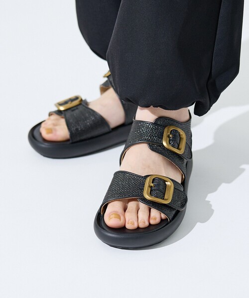 Au BANNISTER(オゥバニスター)の「【販売店舗限定】ダブルベルトサンダル(サンダル・レディース・その他/ブラック/ベージュ・S/L/M)」の1枚目の写真