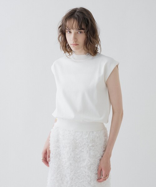 cloenc（クロエンス）の「【ひんやり／マシンウォッシュ】フレンチスリーブニット（ニット/セーター・レディース・ピンク/サックスブルー/ホワイト/ブラック/ワイン系1/ブラック系2・02）」の11枚目の写真