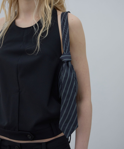 LCDC TM（エルシーディーシーティーエム）の「BLACK TAILORED HALTER (BLACK)（その他トップス・レディース・その他・SMALL/MEDIUM）」の8枚目の写真