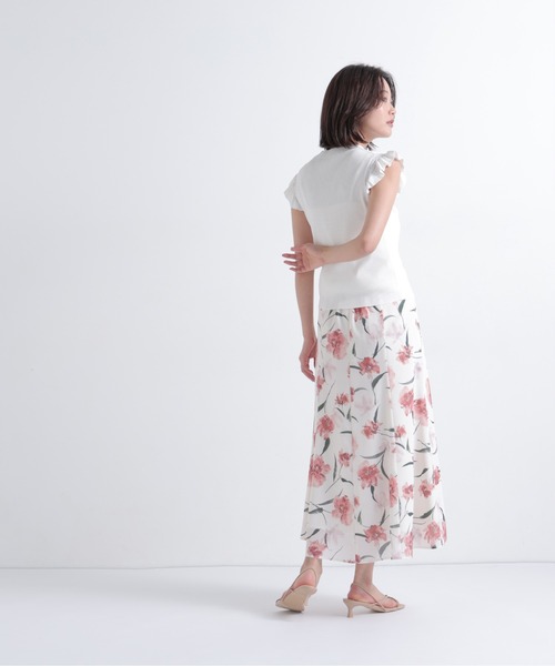 NATURAL BEAUTY BASIC(ナチュラルビューティーベーシック)の「フラワープリントスカート(スカート・レディース・グリーン系その他/ベージュ系その他・MEDIUM/P/S)」の8枚目の写真