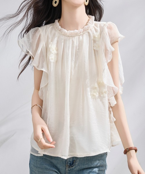 AMAJI（アマジ）の「フリル スタンドカラー ボウタイ シフォンブラウス（シャツ/ブラウス・レディース・ベージュ・SMALL/MEDIUM/LARGE/X-LARGE）」の2枚目の写真