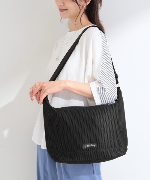 SHOO・LA・RUE(シューラルー)の「メッシュショルダーバッグ(ショルダーバッグ・レディース・ダークグレー/ブラック/ライトグレー・00)」の9枚目の写真