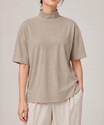 ハイネックゆるっとTシャツ