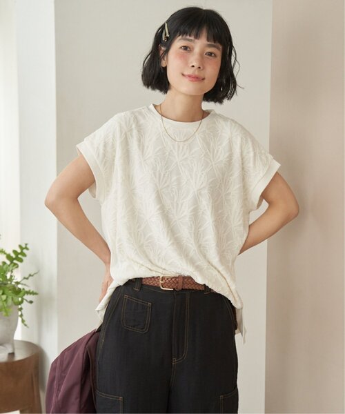 LBC(エルビーシー)の「【プチプラ★1990円】フロントレース切り替えプルオーバー(Tシャツ/カットソー・レディース・オフホワイト/ミント/ネイビー/グレイッシュベージュ・L/M)」の22枚目の写真