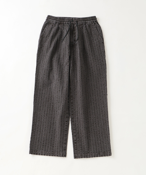 JOURNAL STANDARD relume(ジャーナルスタンダード レリューム)の「ガーメントダイ サッカーチェック イージーパンツ(その他パンツ・メンズ・ネイビー/ブラック/ブラウン・LARGE/MEDIUM)」の12枚目の写真