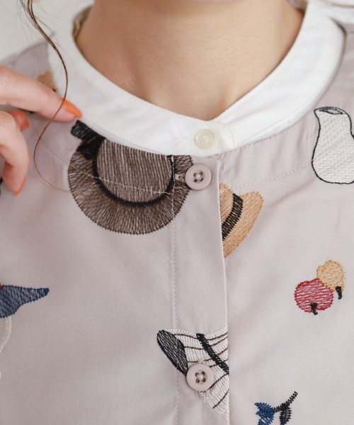 Emago(イマゴ)の「EMAGO いろんな帽子刺繍ベスト(ベスト・レディース・ベージュ/ネイビー・FREE)」の20枚目の写真