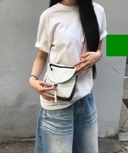 FENNEC（フェネック）の「AIRY MINI BAG - BUTTER（ショルダーバッグ・レディース・その他・FREE）」の14枚目の写真