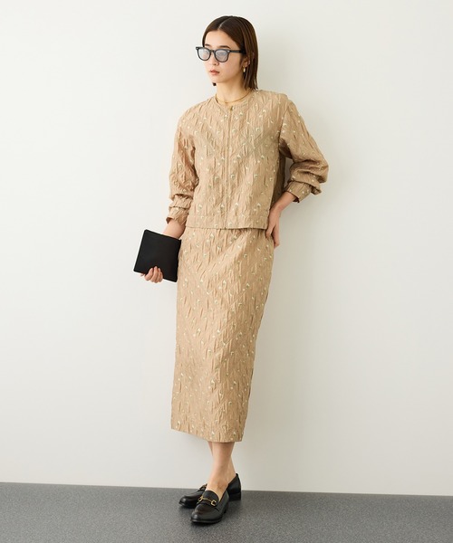 ROPE'(ロペ)の「ジャガードブルゾン/セットアップ対応・イージーケア(ブルゾン・レディース・ブラック/ベージュ・FREE)」の6枚目の写真