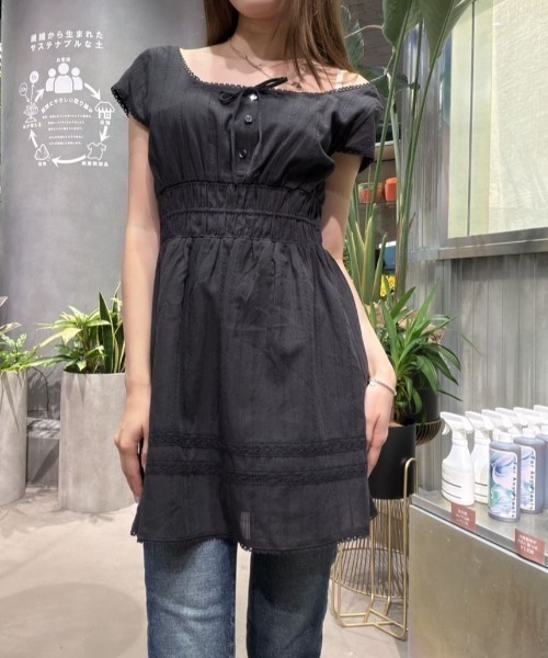 MOUSSY(マウジー)の「COTTON LACE MINI ドレス(ワンピース・レディース・ブラック/ネイビー/ホワイト・1/2)」の21枚目の写真