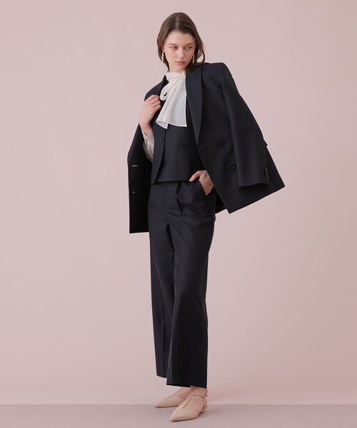 ANAYI(アナイ)の「ウールツイルタックパンツ〈セットアップ対応商品〉(その他パンツ・レディース・チャコールグレー/ネイビー・38/36)」の6枚目の写真