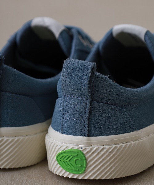CARIUMA（カリウマ）の「OCA Low Suede Sneaker スウェード スニーカー（スニーカー・メンズ・ブルー/ライトグレー・US-7/US-7h/US-6/US8/US-8/US8.5/US-6h/US-9）」の12枚目の写真