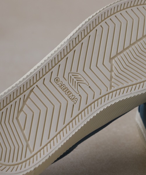 CARIUMA（カリウマ）の「OCA Low Suede Sneaker スウェード スニーカー（スニーカー・メンズ・ブルー/ライトグレー・US-7/US-7h/US-6/US8/US-8/US8.5/US-6h/US-9）」の18枚目の写真