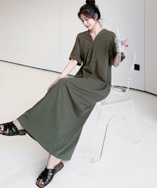 LETee(レティー)の「ゆったりシルエットで体型カバーも叶う。大人のリラックス半袖ワンピース(ワンピース・レディース・カーキ/グレー/ブラック・FREE)」の17枚目の写真