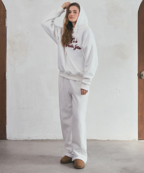 OURNOSTALGIA（アワー ノスタルジア）の「Petal Boucle Hoodie Set-up_Ivory(O25-SET01)（パーカー・レディース・アイボリー・FREE）」の3枚目の写真